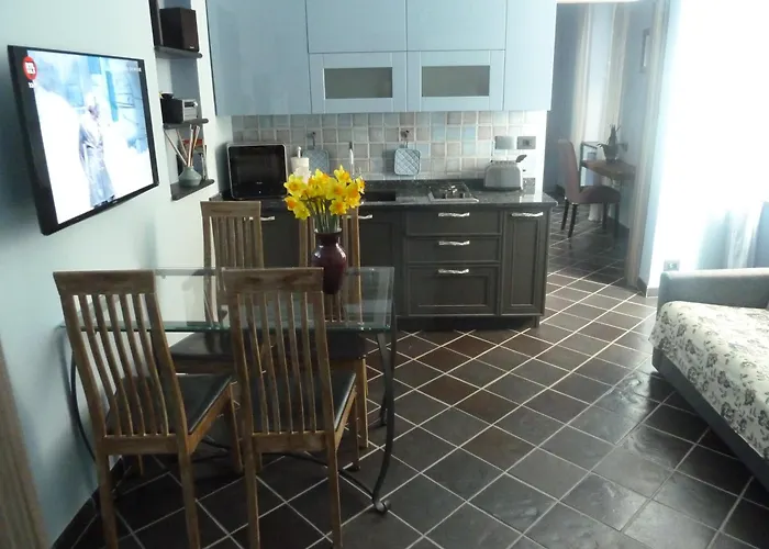 Casa Orefici, 4 Apartments In Front Of Aquarium!